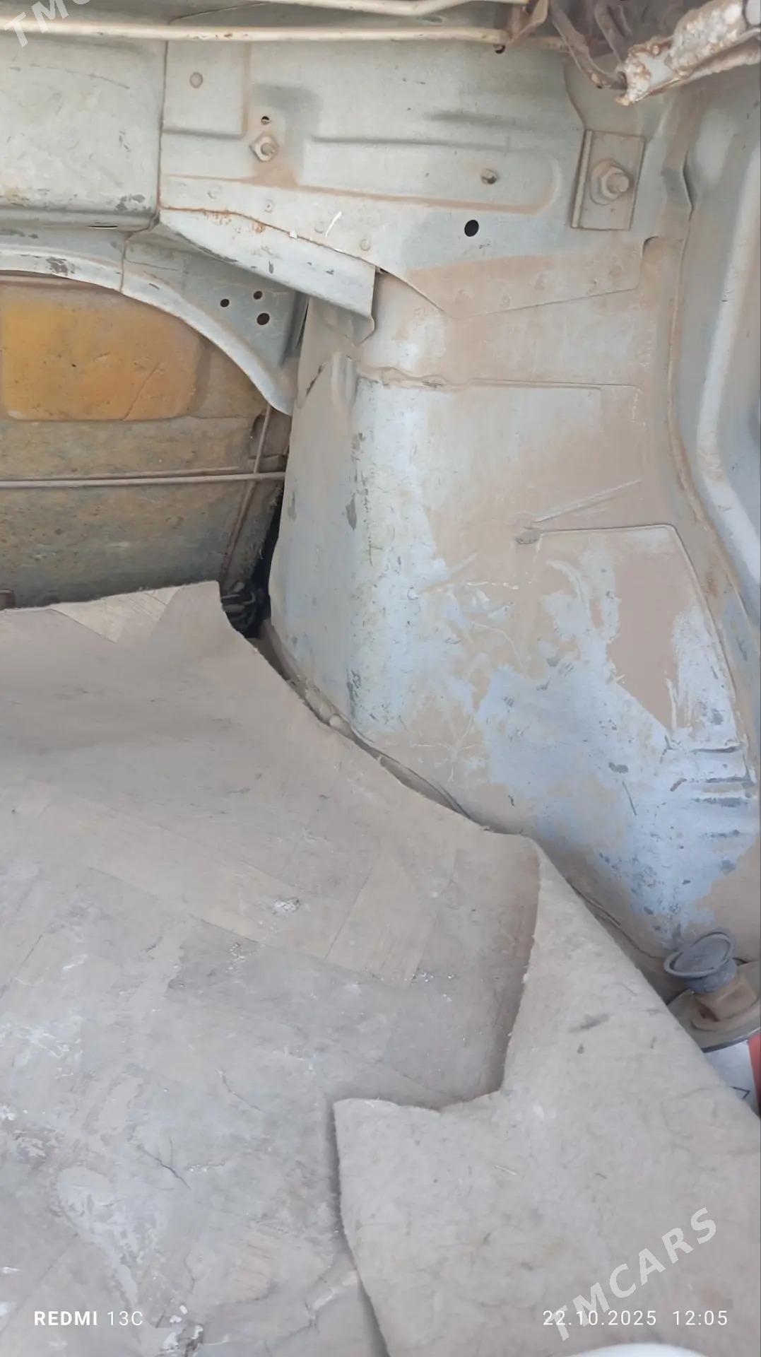 Toyota Corona 1995 - 46 000 TMT - Halaç - img 8