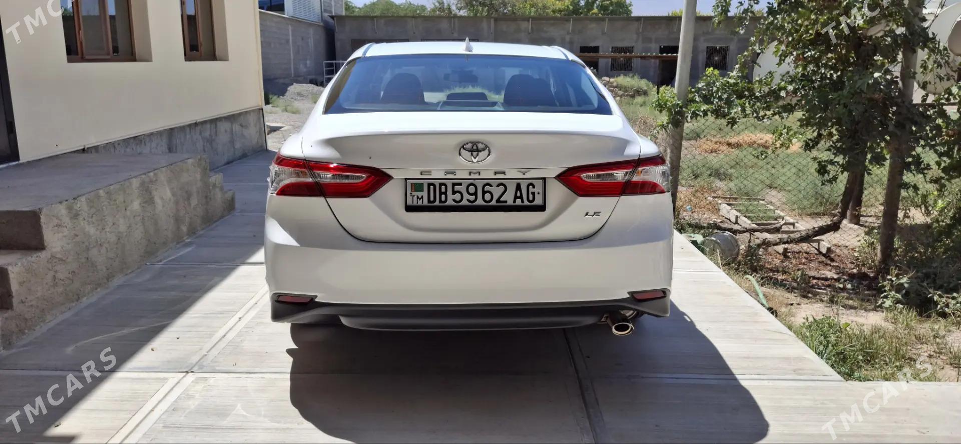 Toyota Camry 2019 - 299 999 TMT - Aşgabat - img 3