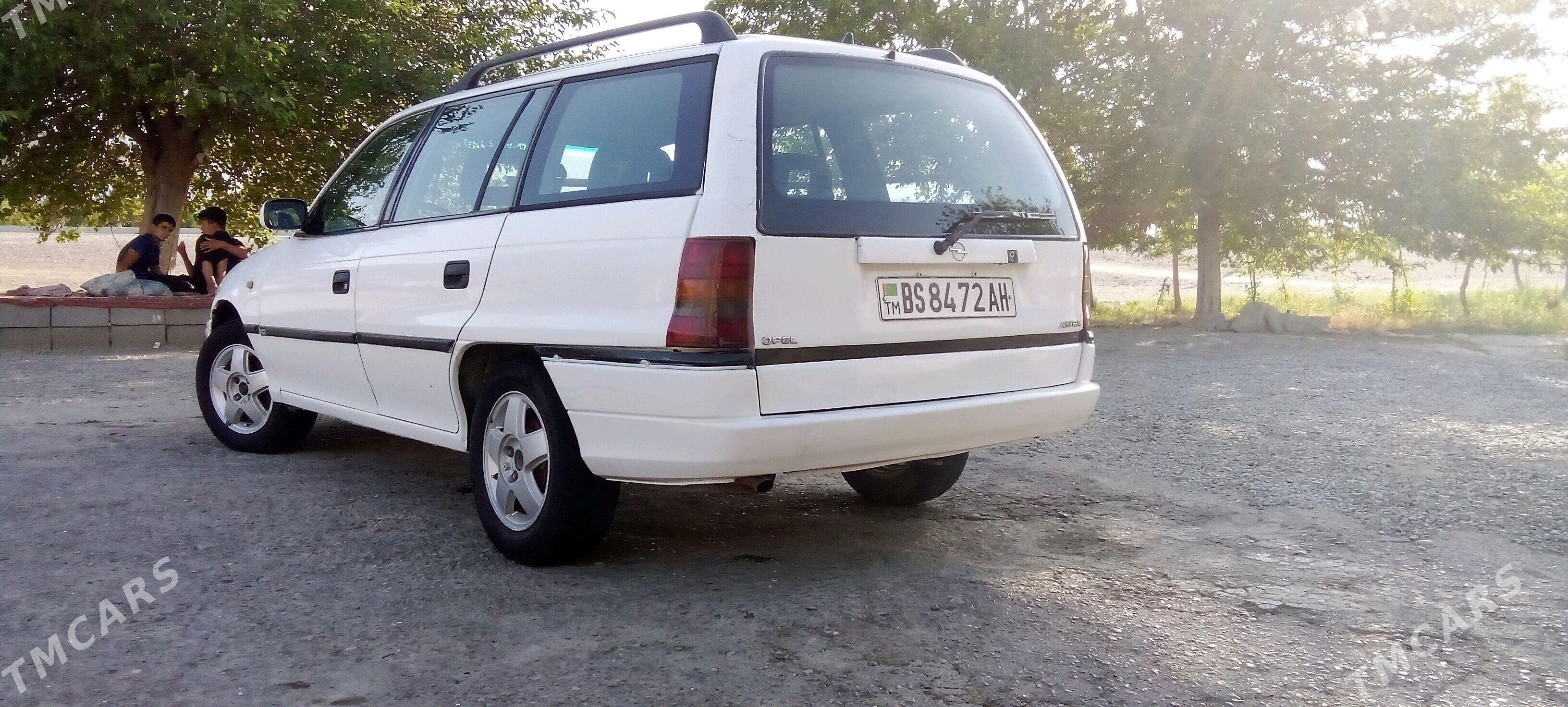 Opel Astra 1996 - 45 000 TMT - Bäherden - img 5