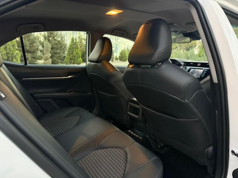 Toyota Camry 2020 - 275 000 TMT - Aşgabat - img 8