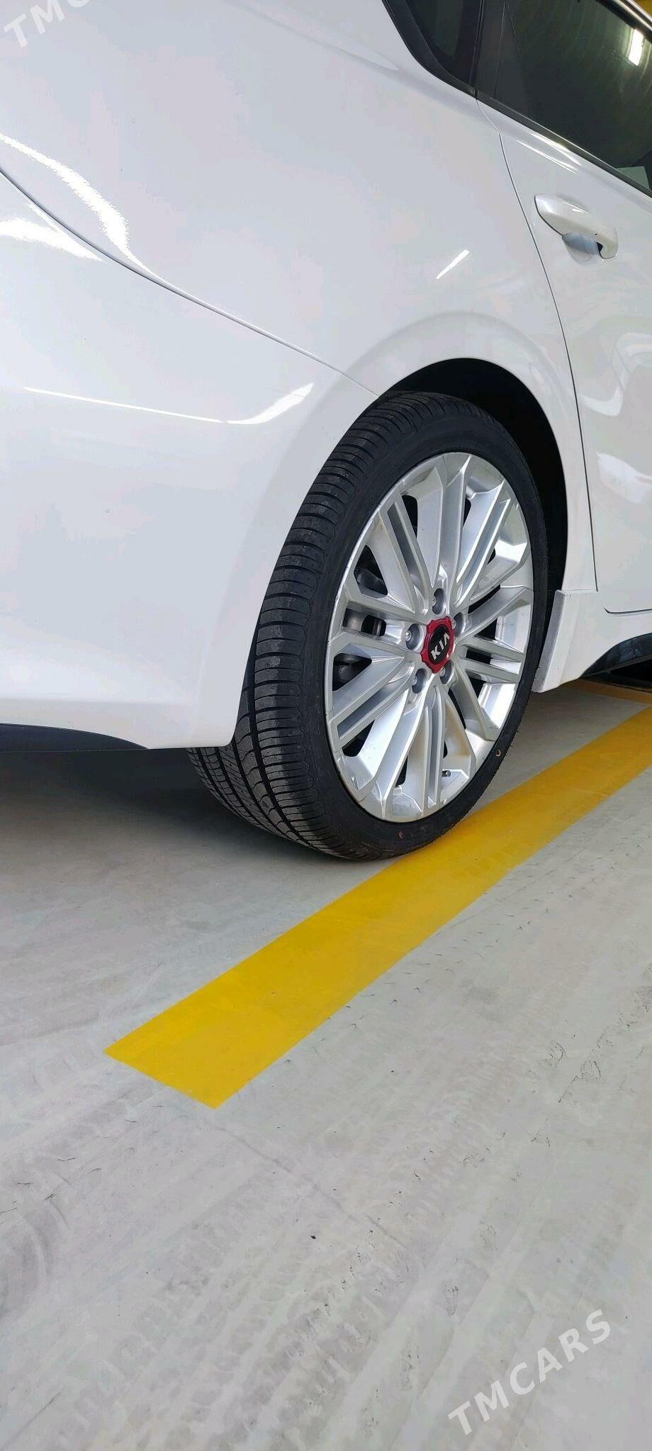 Kia Forte 2021 - 230 000 TMT - Mary - img 3