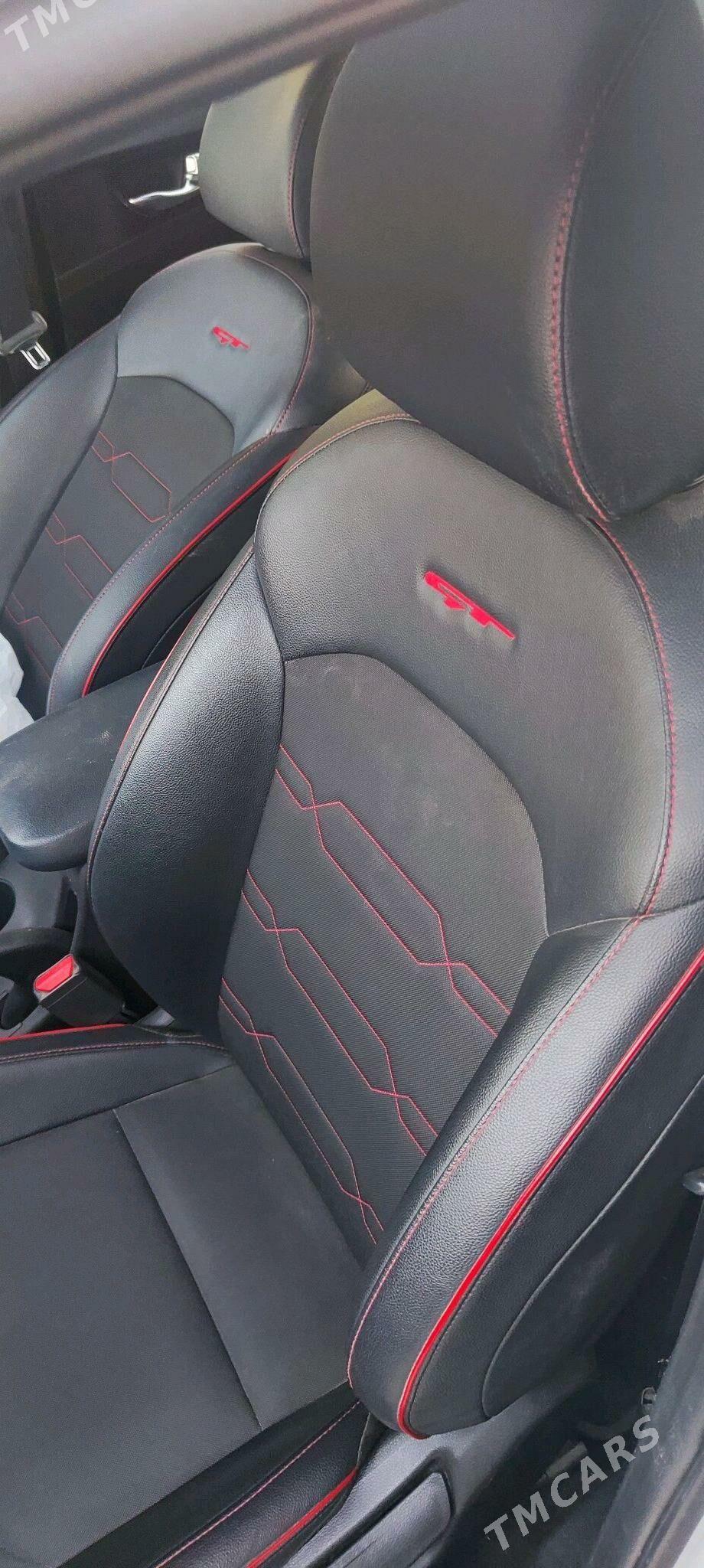 Kia Forte 2021 - 230 000 TMT - Mary - img 9