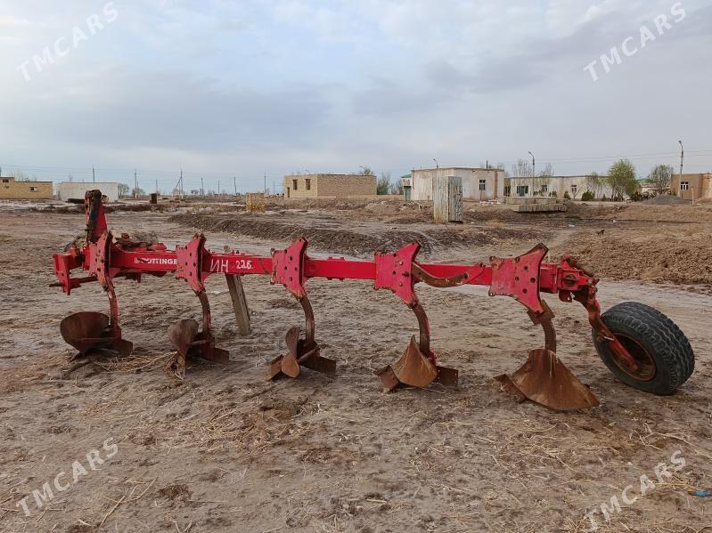 Keýs Pluh - Ruhubelent etraby - img 3