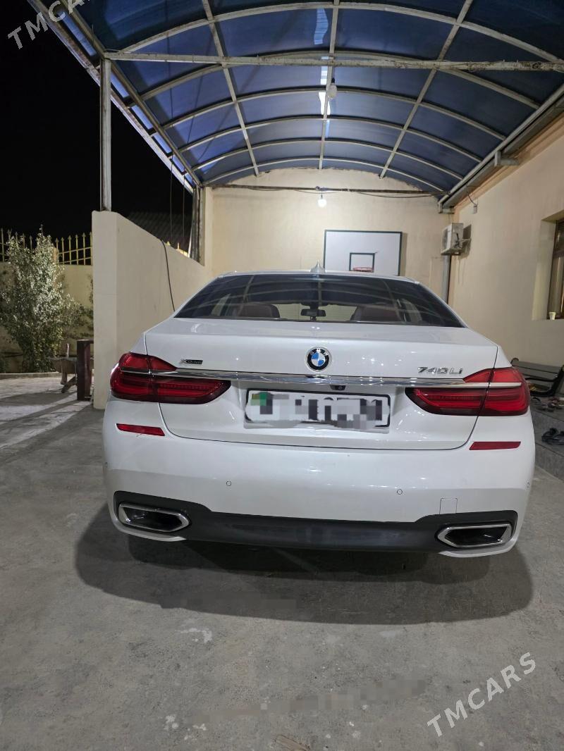 BMW 740 2016 - 750 000 TMT - Бузмеин - img 4