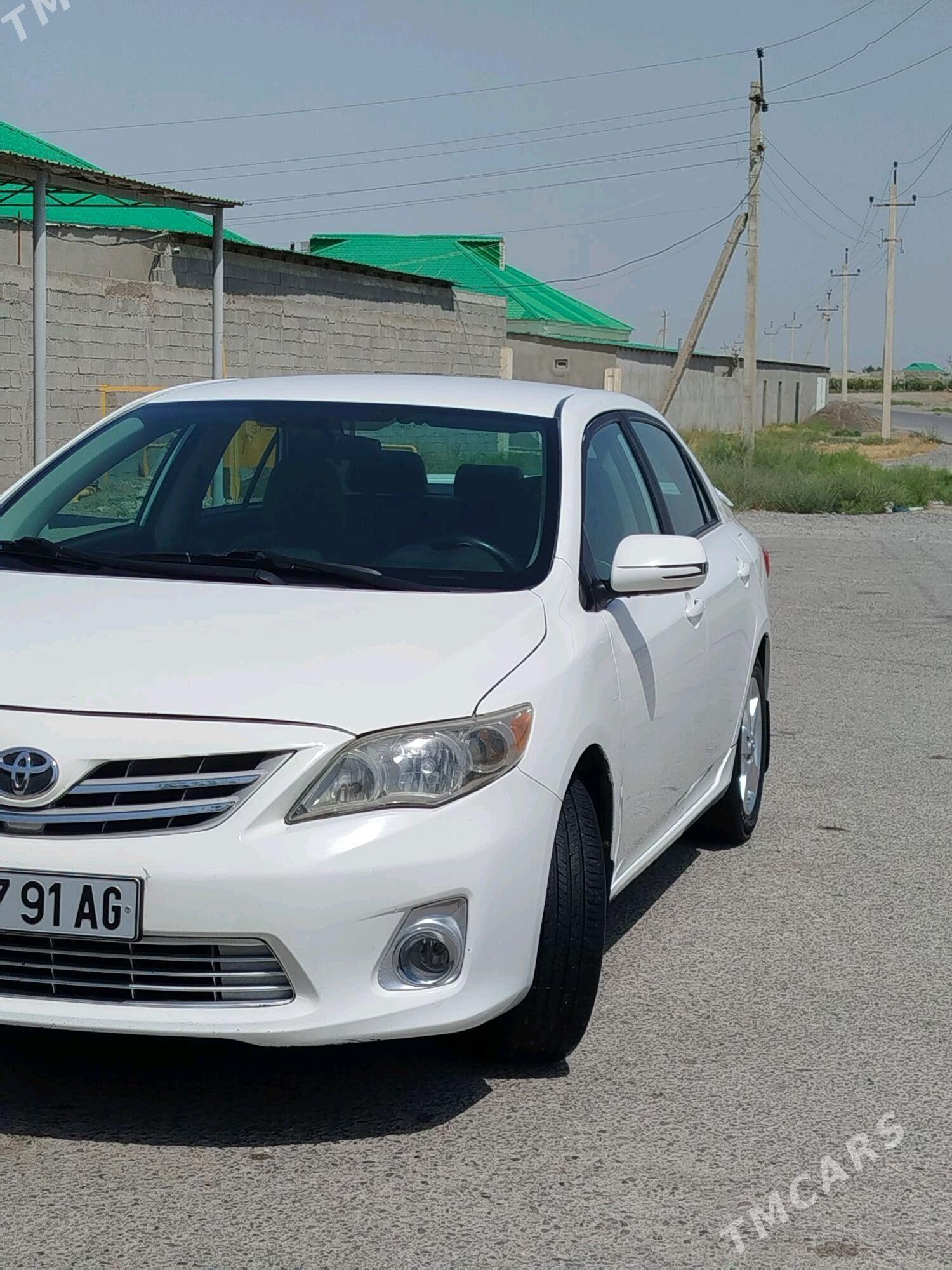 Toyota Corolla 2013 - 168 000 TMT - Gökdepe - img 4