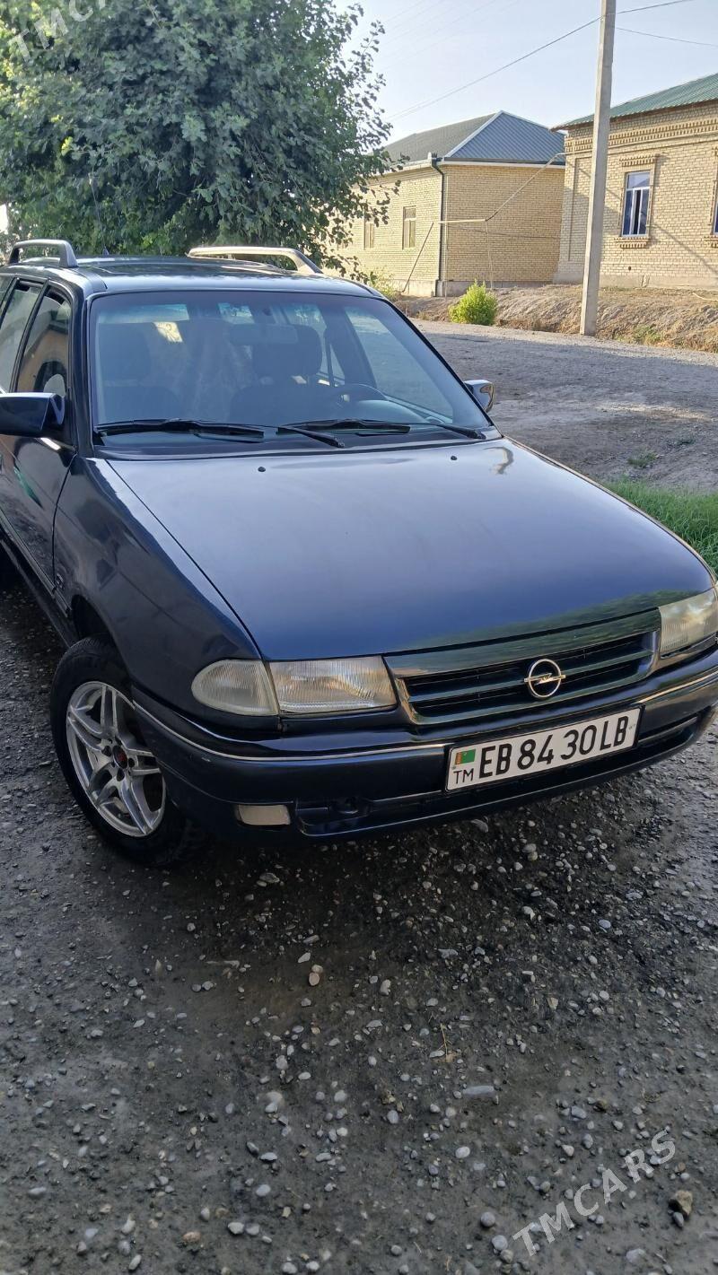 Opel Astra 1996 - 49 000 TMT - Dänew - img 1