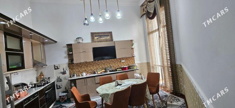 Продаётся элитная квартира - ул. Подвойского (Битарап Туркменистан шаёлы) - img 2