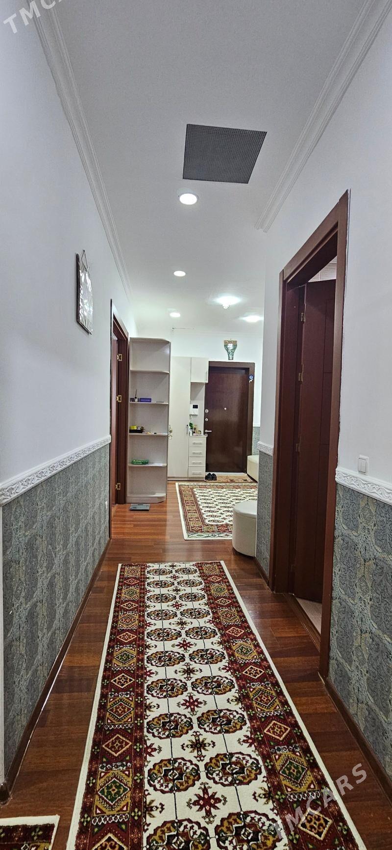 Продаётся элитная квартира - ул. Подвойского (Битарап Туркменистан шаёлы) - img 4