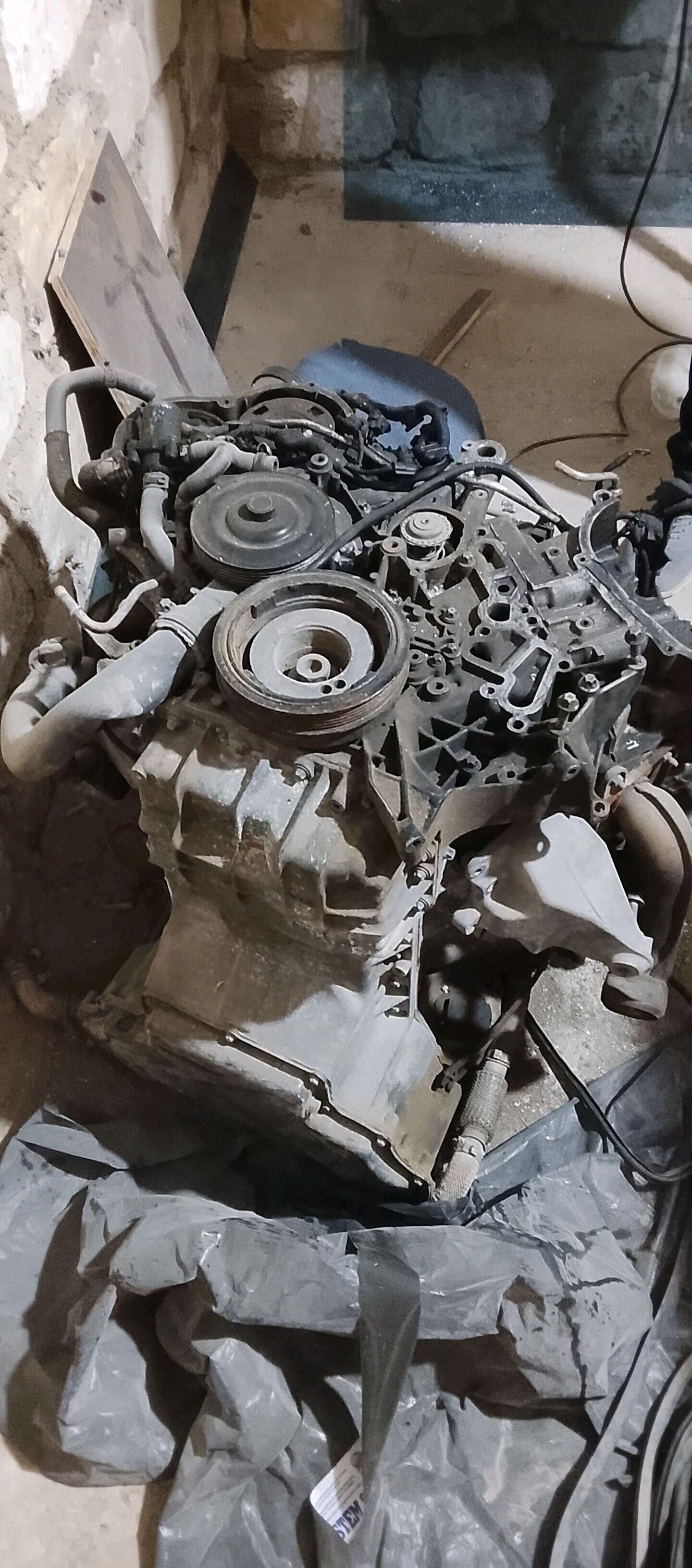 mersedes mator 212 10 000 TMT - Туркменбаши - img 1