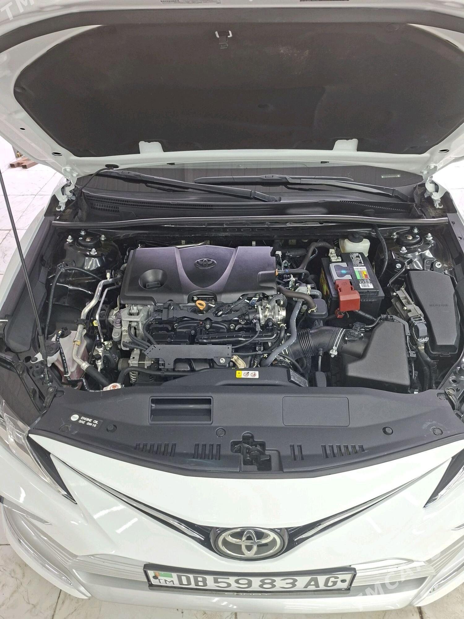 Toyota Camry 2022 - 310 000 TMT - Aşgabat - img 4