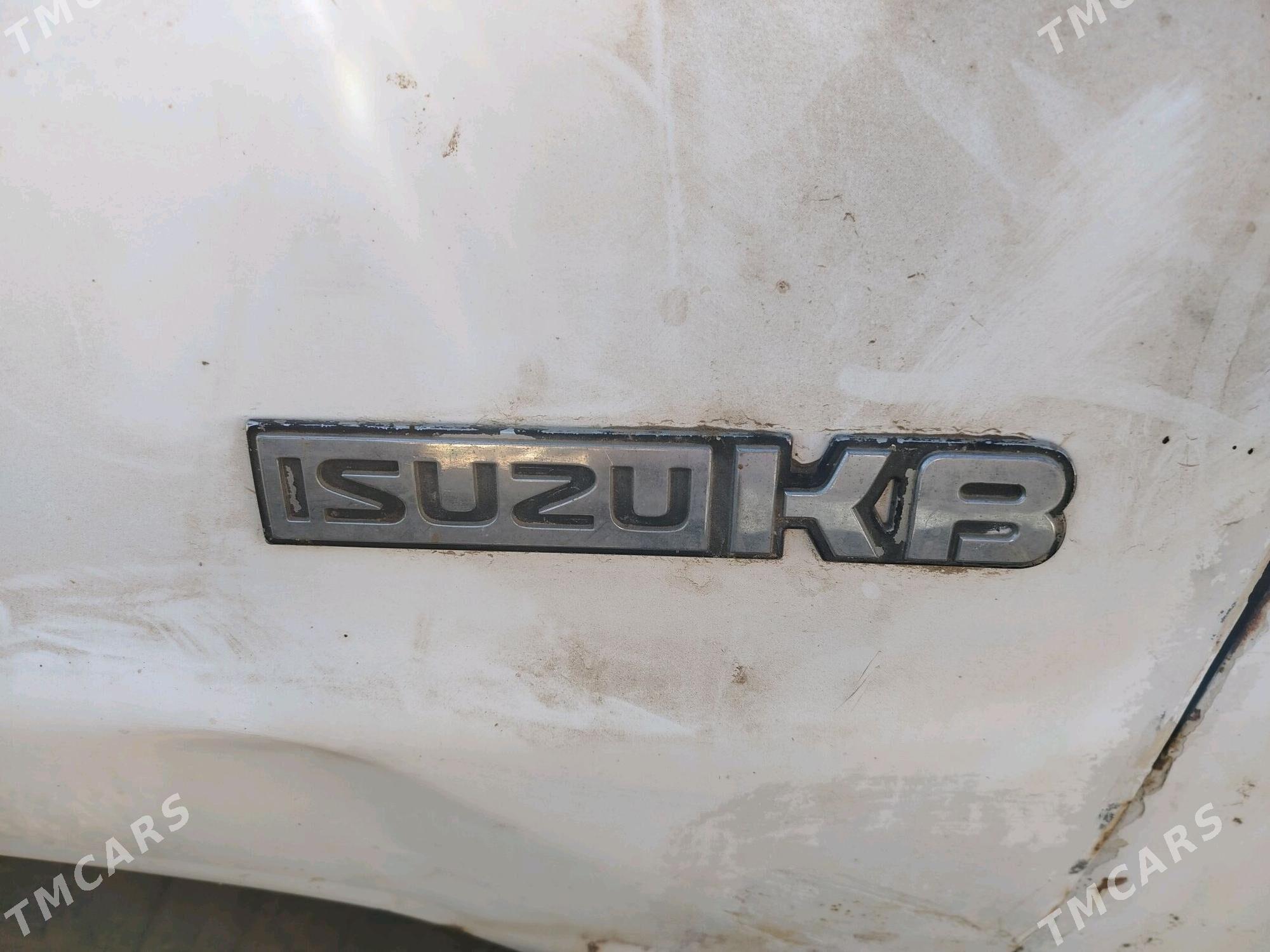 Isuzu Pickup 1990 - 10 000 TMT - Мургап - img 1