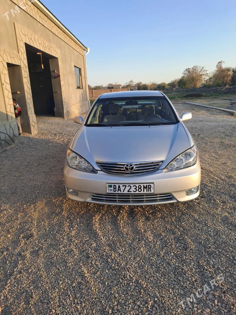 Toyota Camry 2004 - 160 000 TMT - Байрамали - img 3