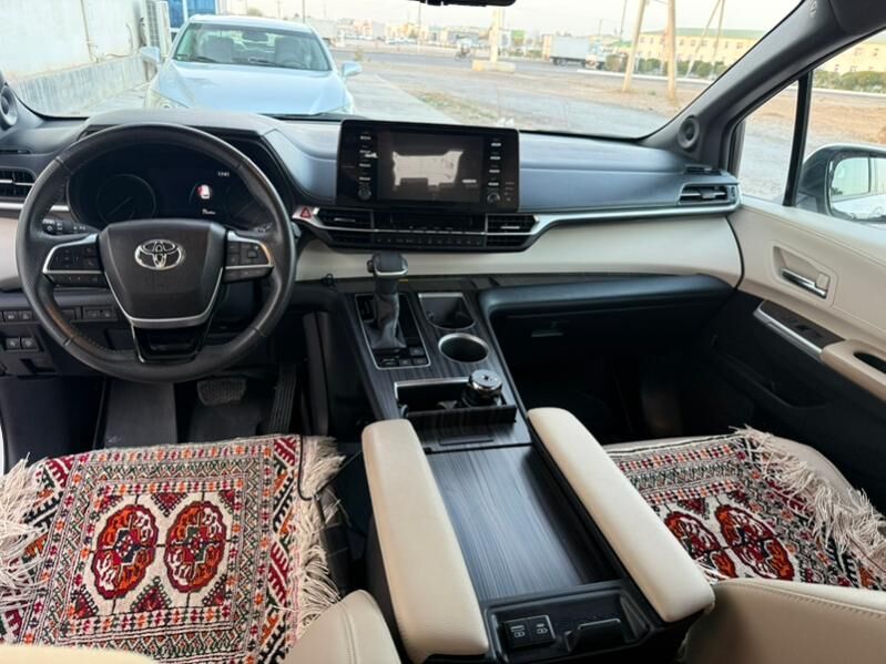 Toyota Sienna 2021 - 620 000 TMT - Aşgabat - img 6