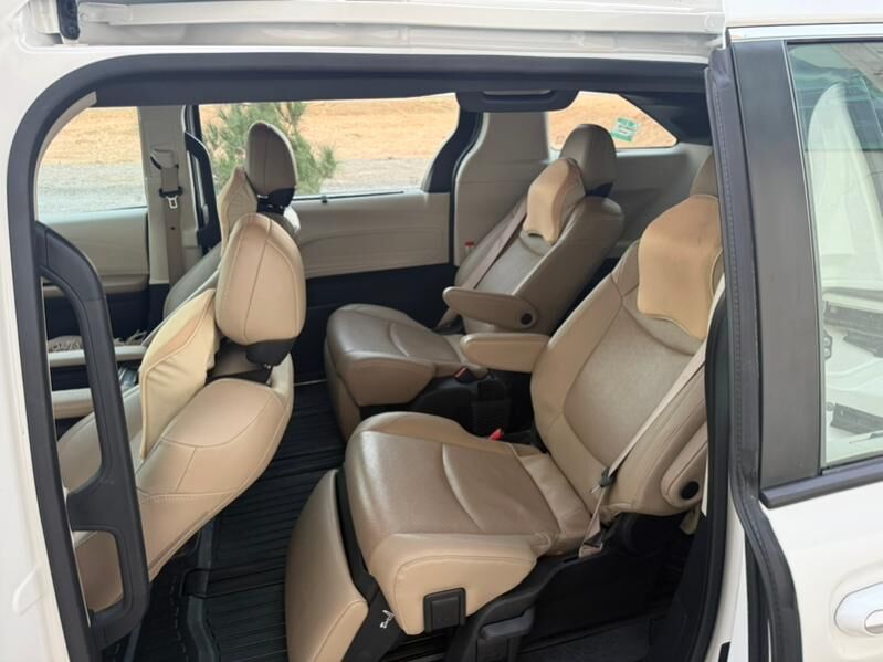 Toyota Sienna 2021 - 620 000 TMT - Aşgabat - img 8