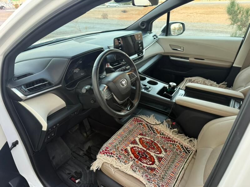 Toyota Sienna 2021 - 620 000 TMT - Aşgabat - img 7