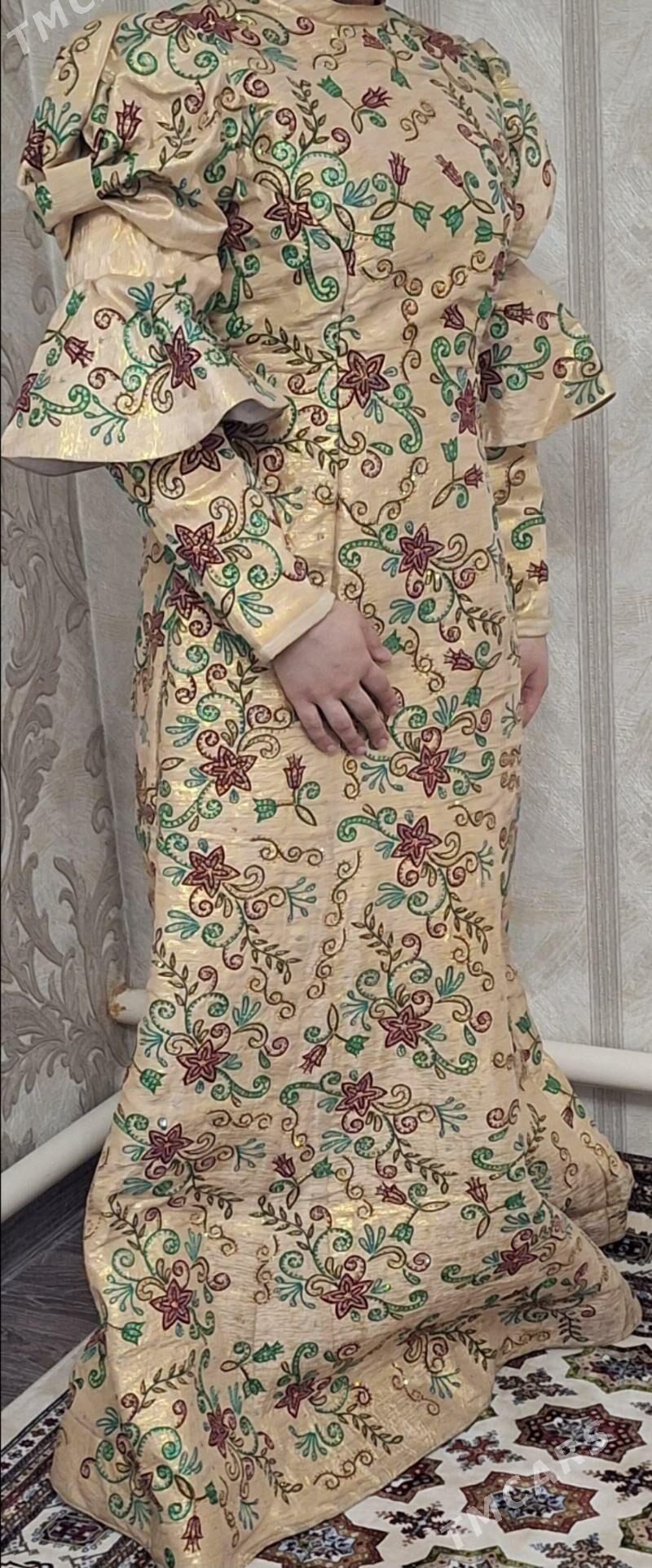 Satlyk köýnekler - Moskowskiý köç. (10 ýyl abadançylyk şaýoly) - img 3