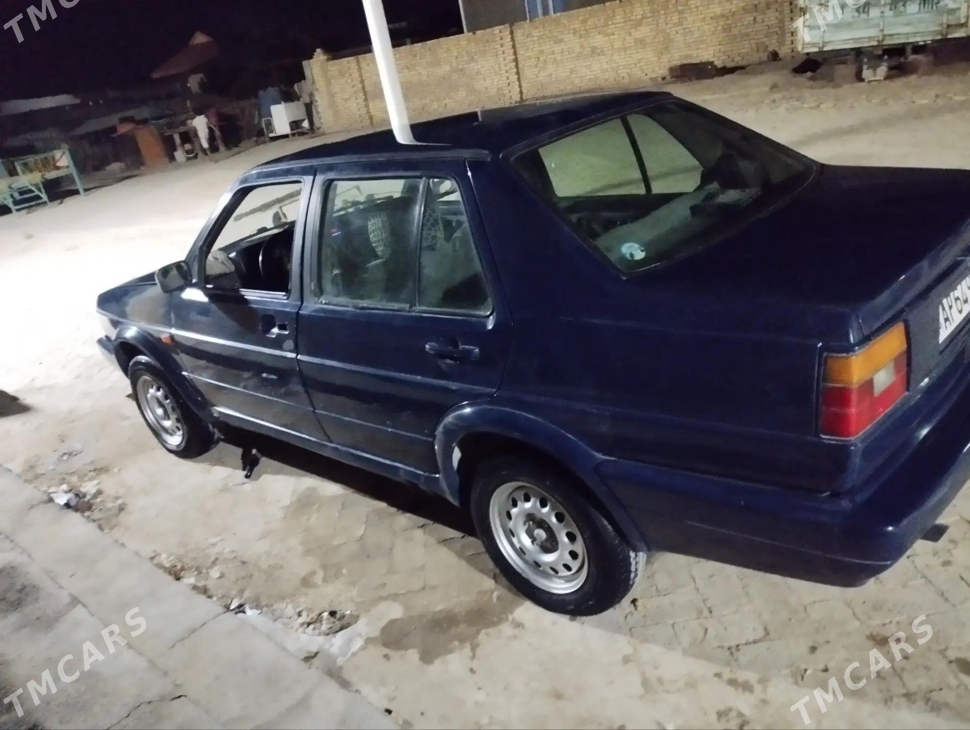 Volkswagen Jetta 1991 - 15 000 TMT - Ýolöten - img 1