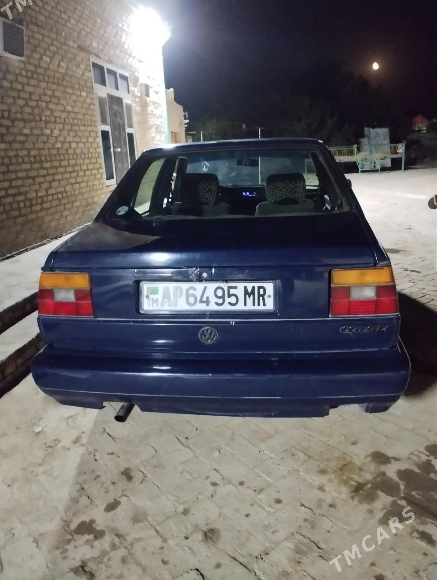 Volkswagen Jetta 1991 - 15 000 TMT - Ýolöten - img 5