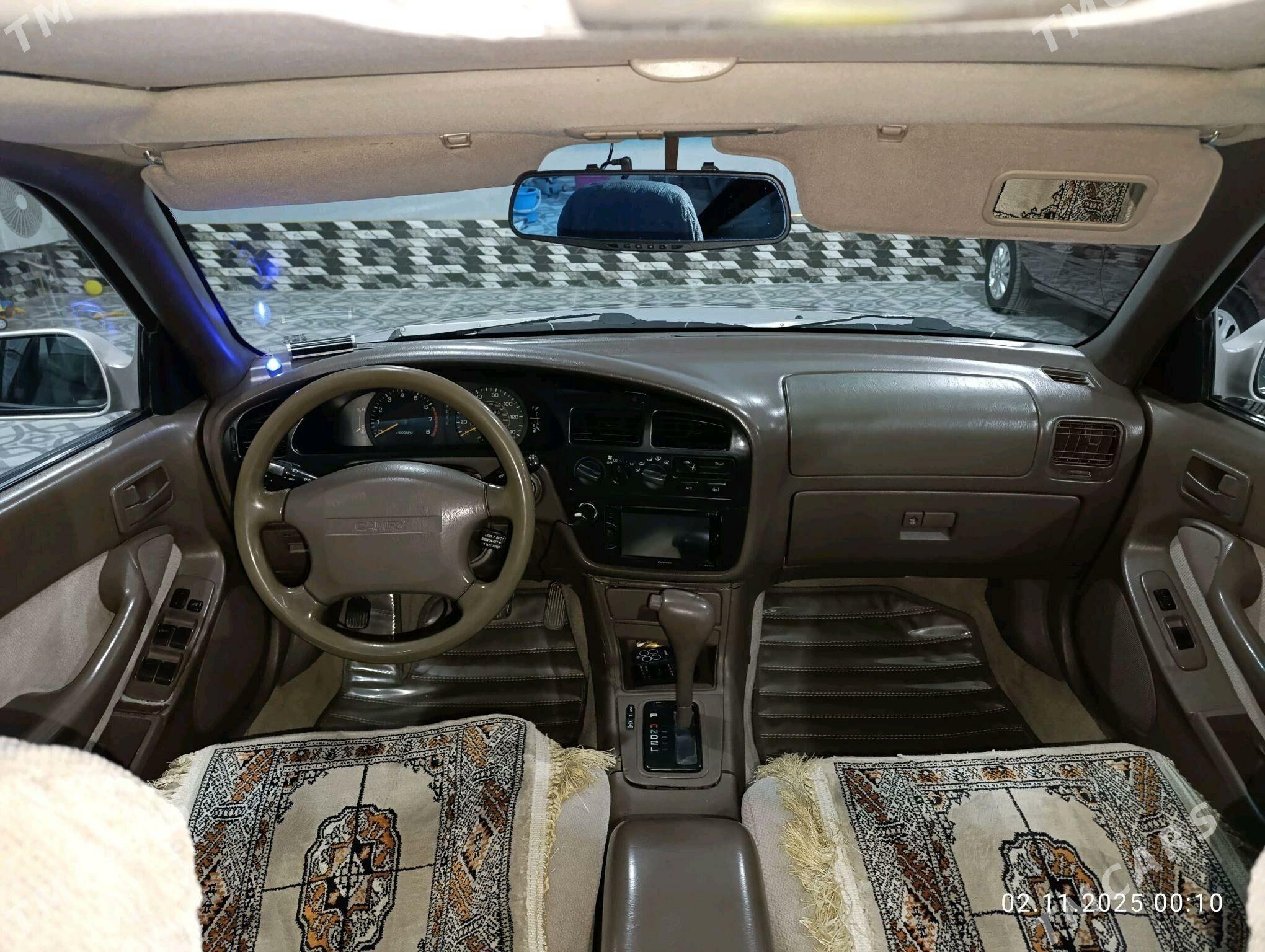 Toyota Camry 1996 - 120 000 TMT - Dänew - img 2