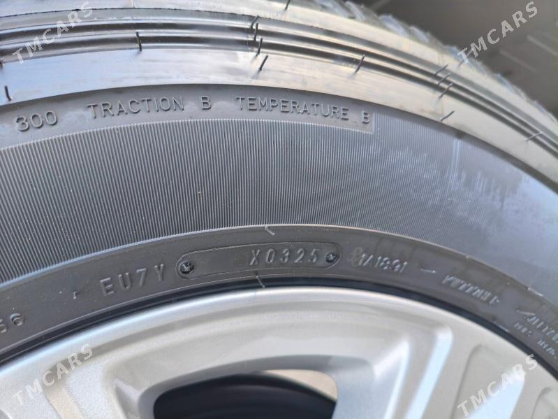 Toyota Hilux 2022 - 575 000 TMT - "Altyn Asyr" Gündogar bazary (Jygyllyk) - img 5