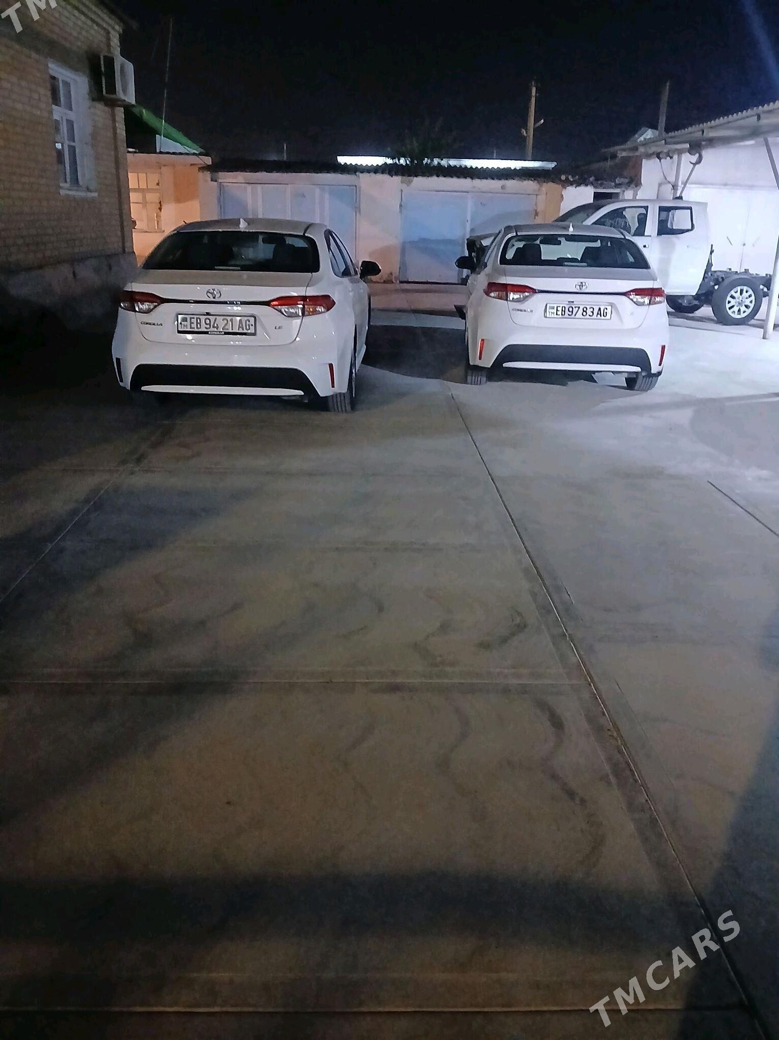 Toyota Corolla 2020 - 250 000 TMT - Aşgabat - img 6