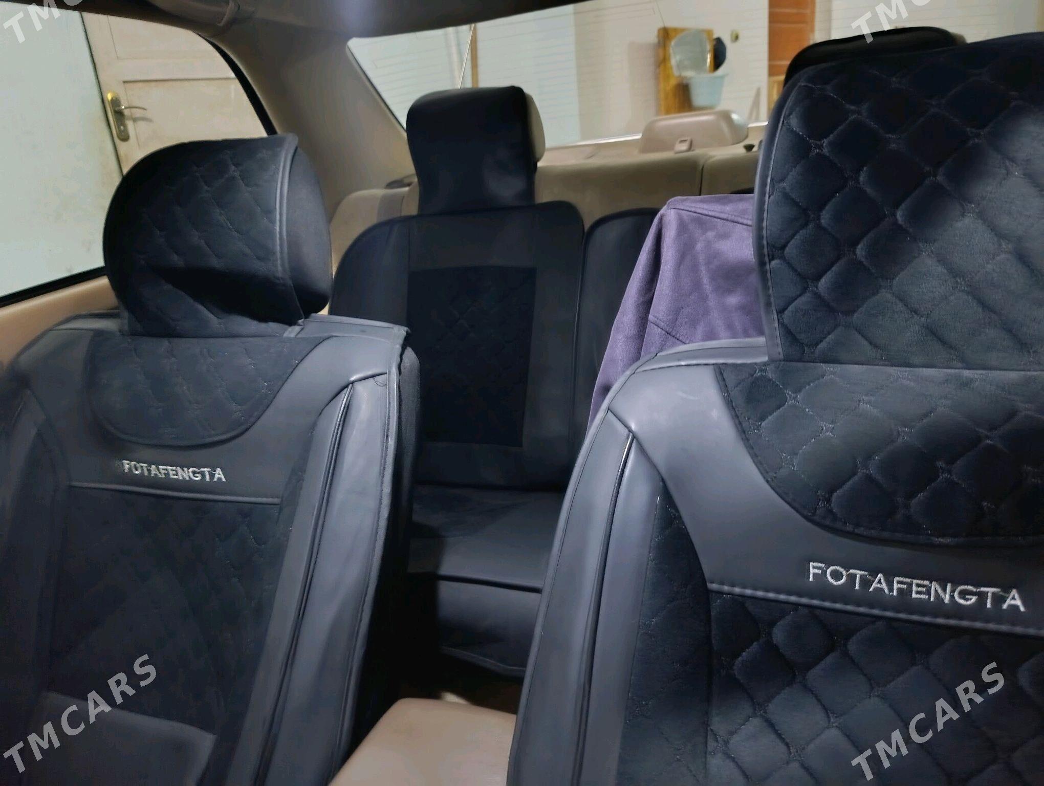 Toyota Camry 2000 - 127 000 TMT - Dänew - img 5