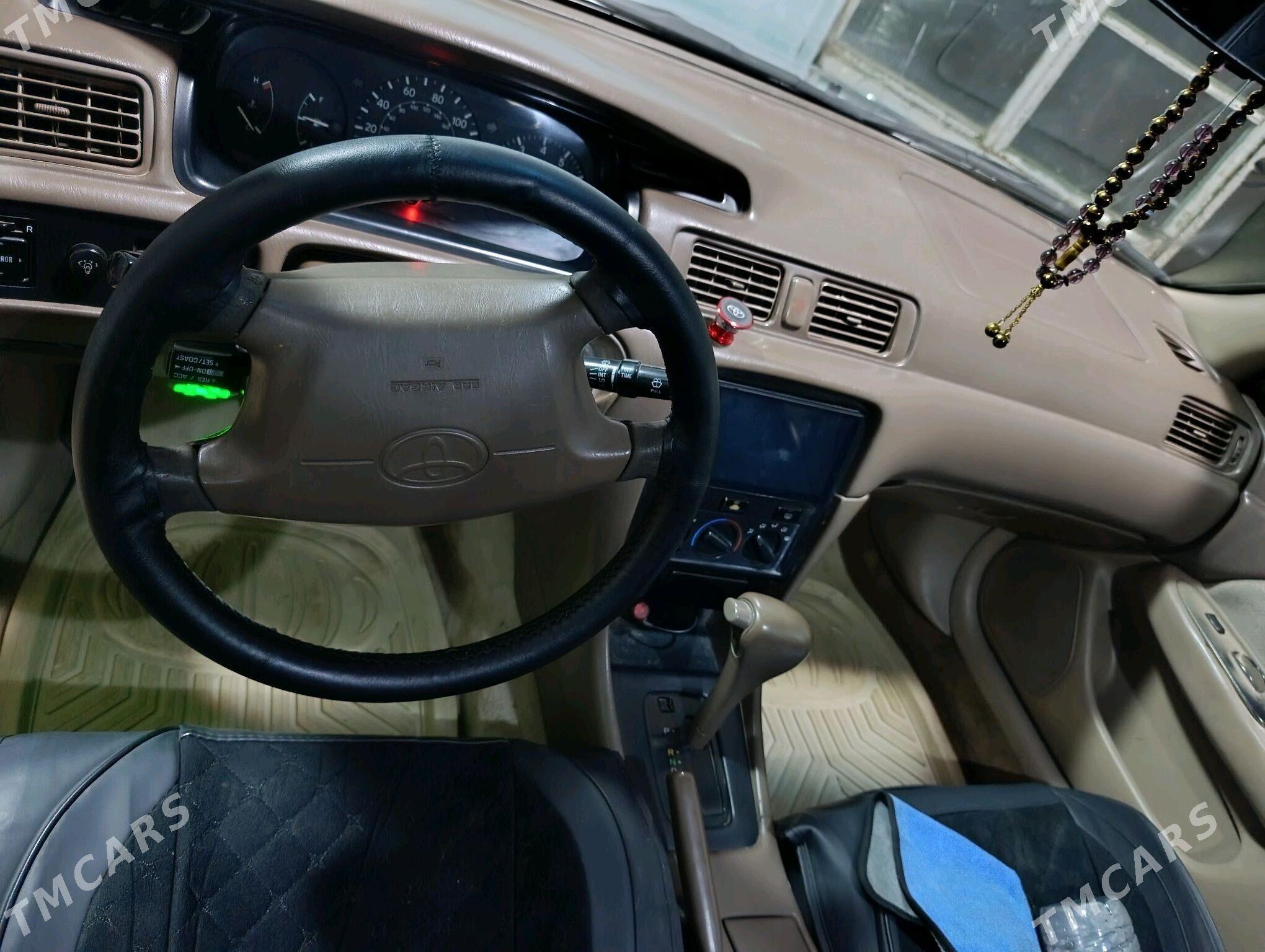 Toyota Camry 2000 - 127 000 TMT - Dänew - img 6