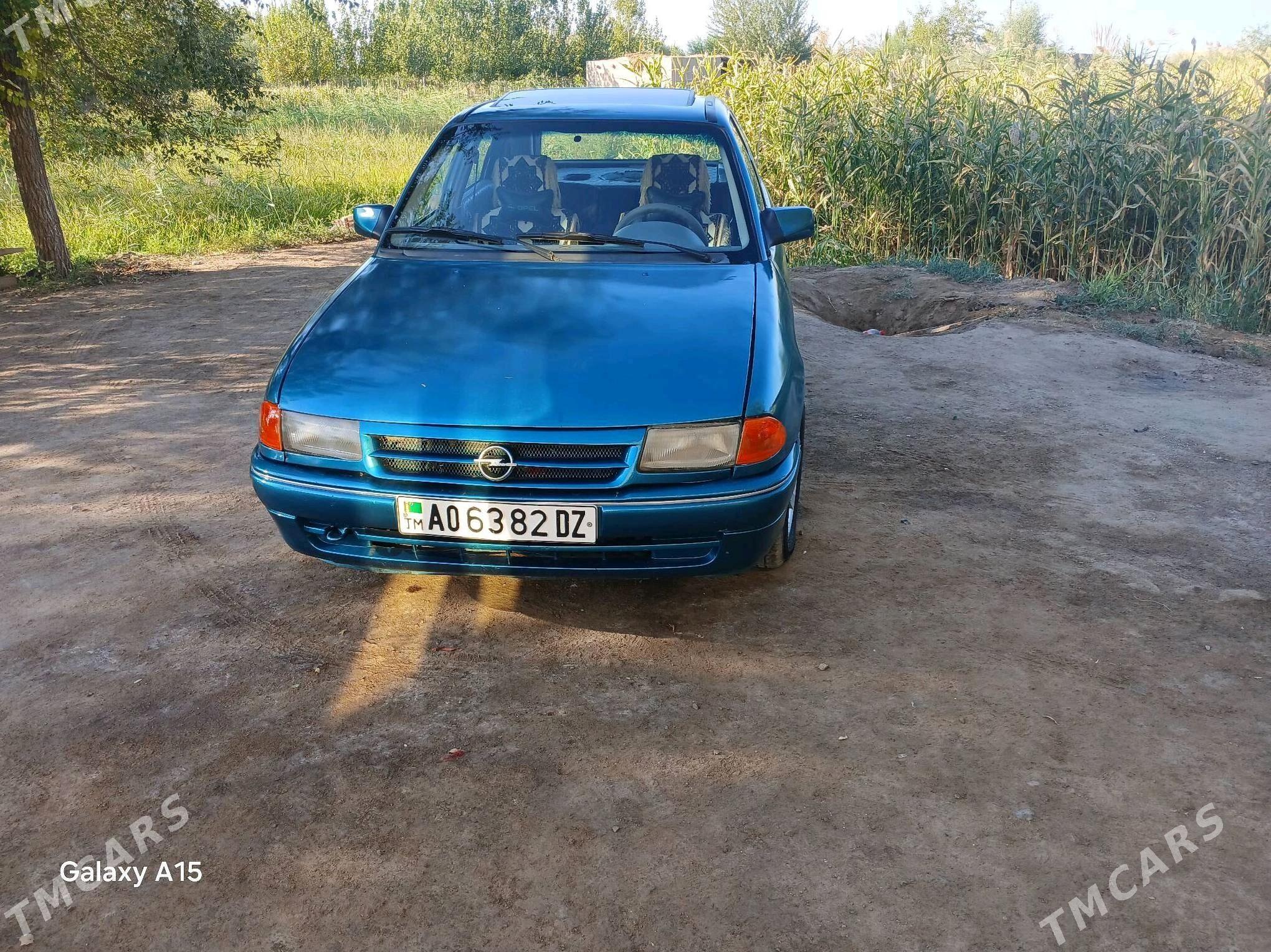 Opel Astra 1992 - 33 000 TMT - Губадаг - img 2