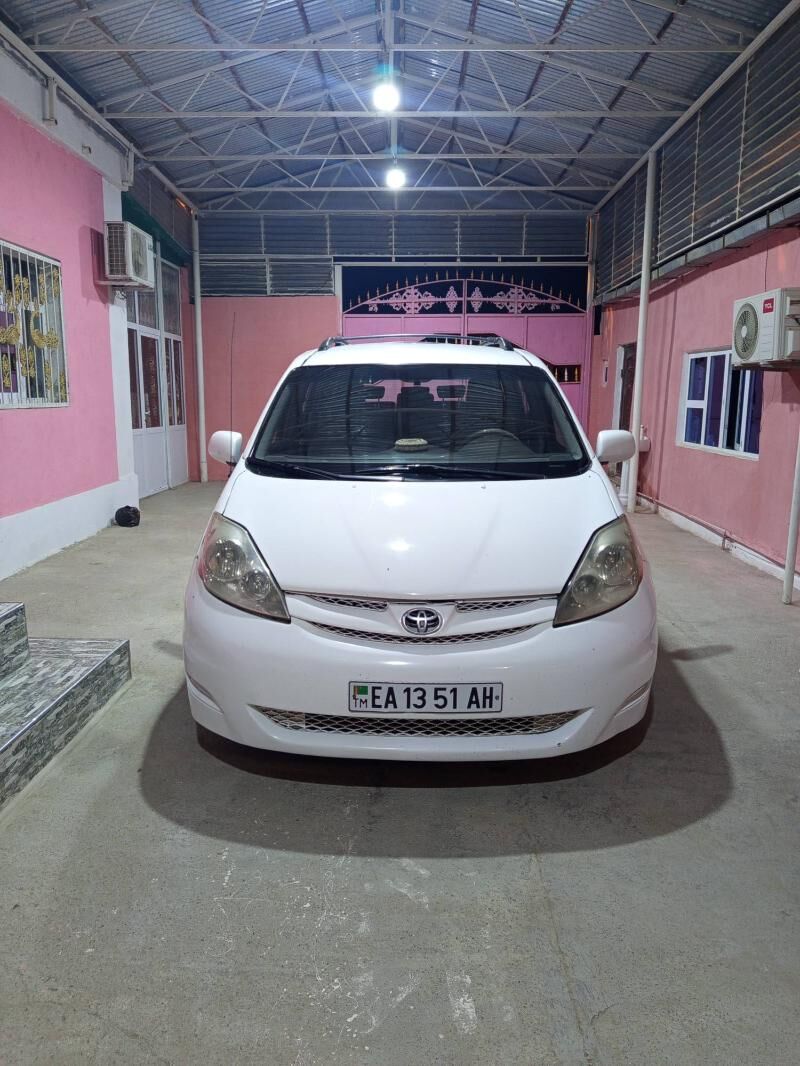 Toyota Sienna 2009 - 180 000 TMT - Бахарден - img 2