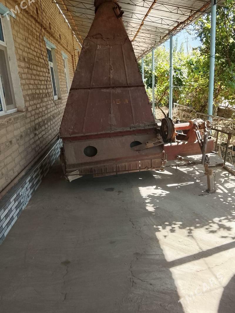 MTZ T-28 1993 - 30 000 TMT - Saýat - img 3