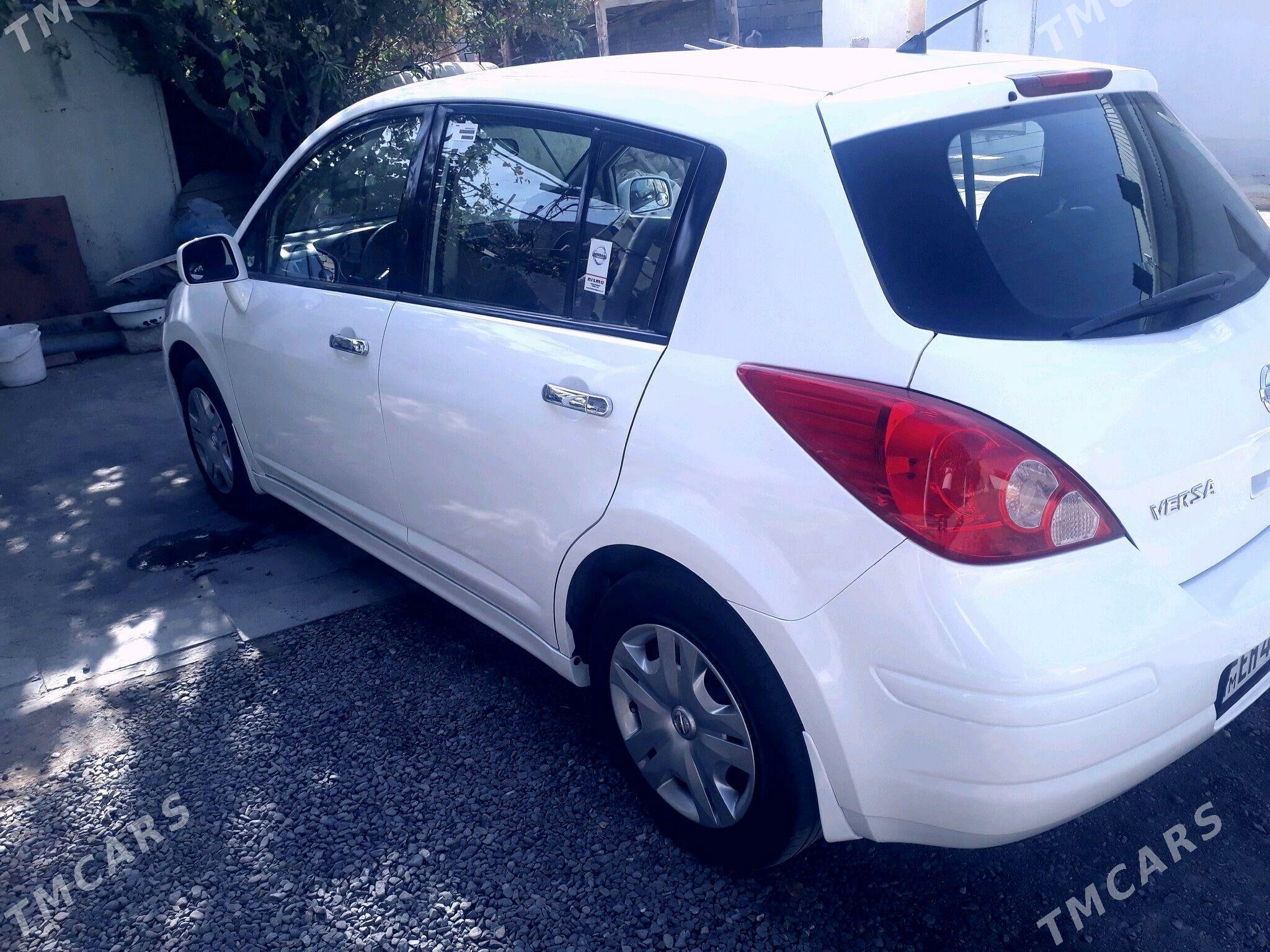 Nissan Versa 2011 - 135 000 TMT - Ашхабад - img 3