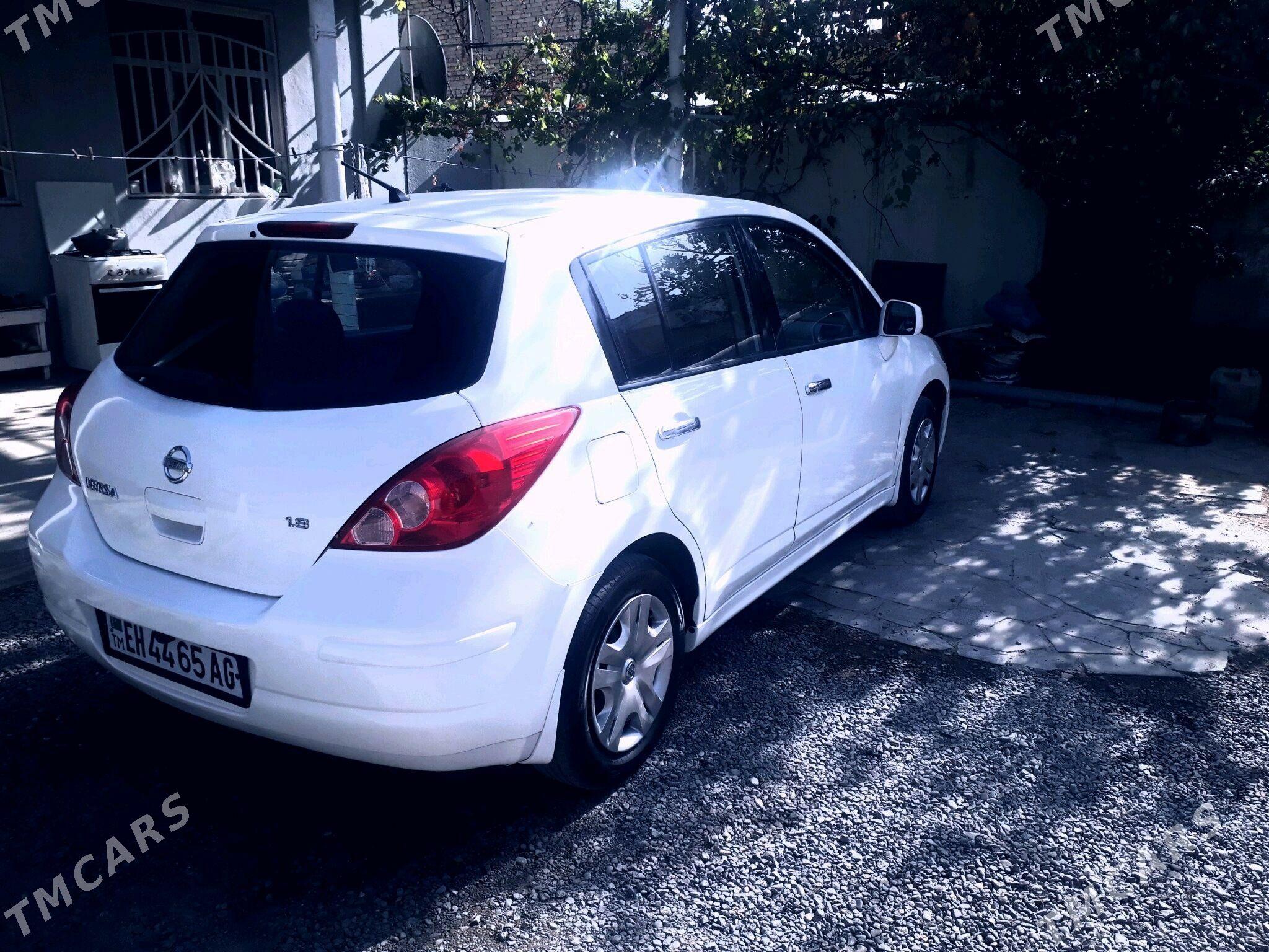 Nissan Versa 2011 - 135 000 TMT - Ашхабад - img 4