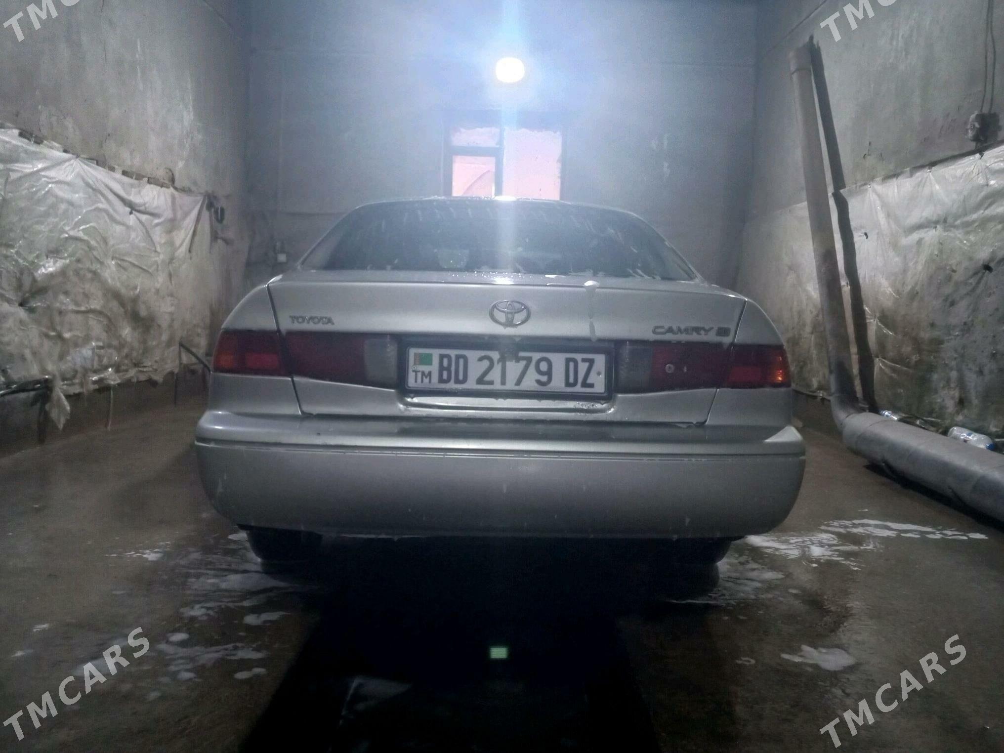Toyota Camry 2000 - 168 000 TMT - Кёнеургенч - img 4