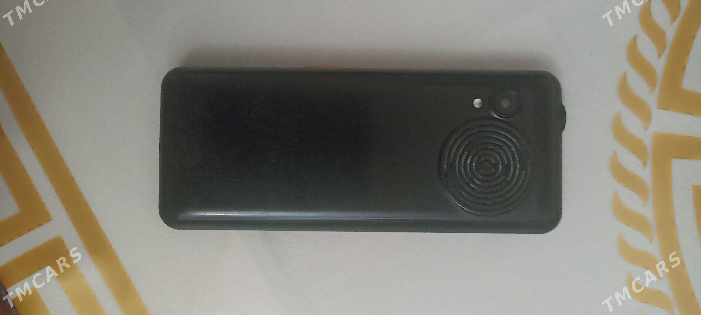 prostoý telefon - Çärjew - img 2