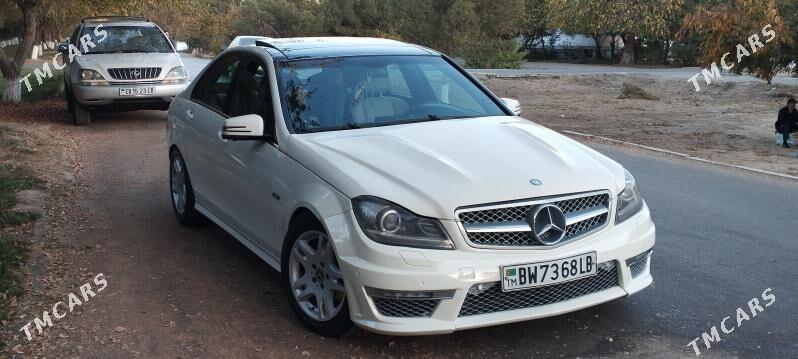 Mercedes-Benz C350 2010 - 220 000 TMT - Туркменабат - img 1