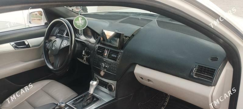 Mercedes-Benz C350 2010 - 220 000 TMT - Туркменабат - img 7
