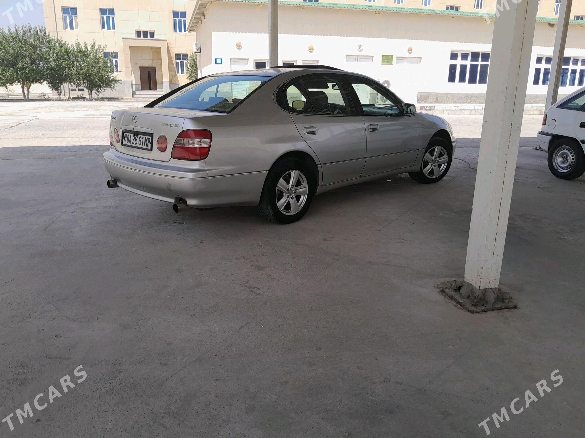 Lexus GS 300 2000 - 105 000 TMT - Mary - img 7