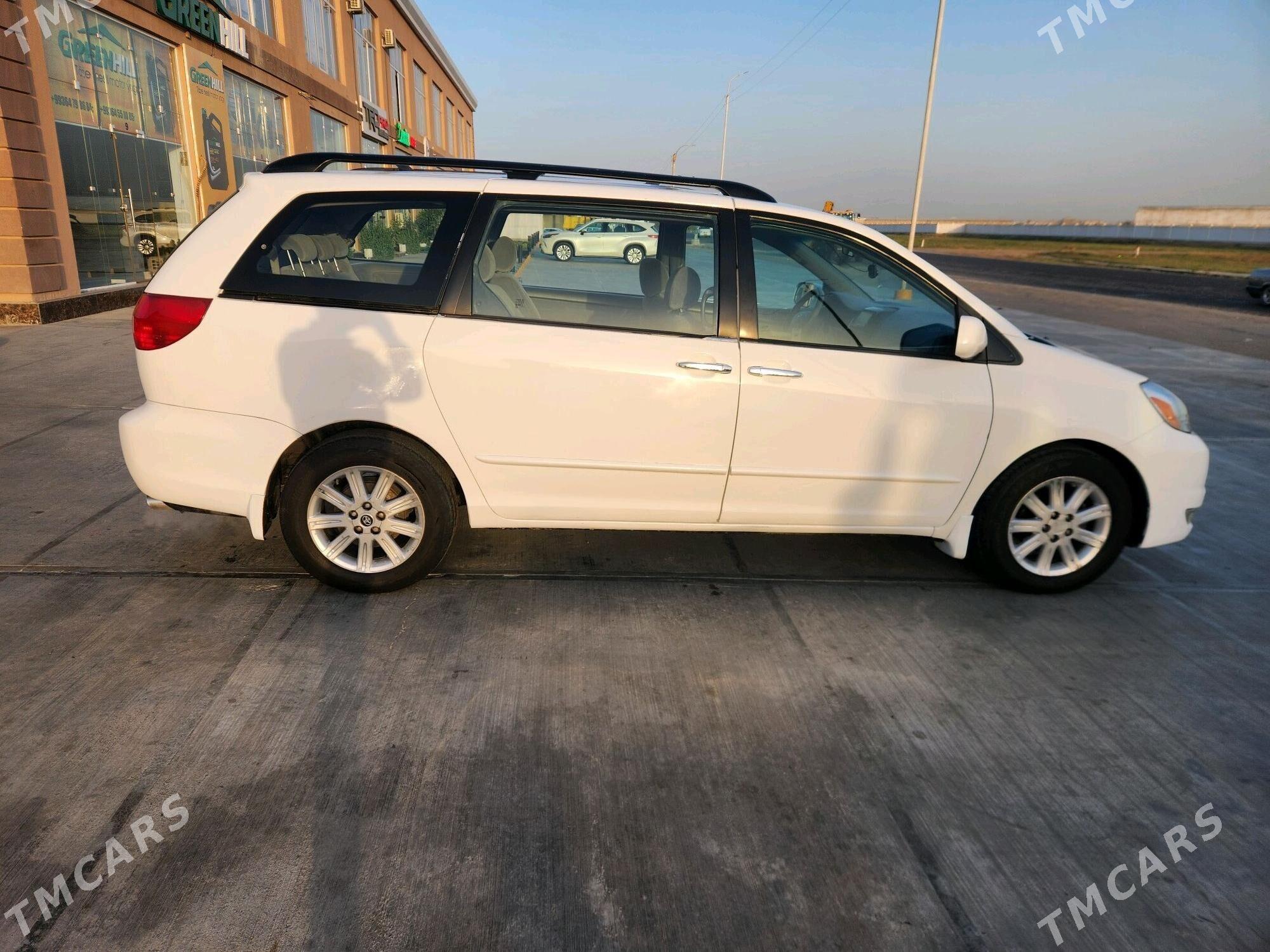 Toyota Sienna 2004 - 220 000 TMT - Mary - img 4