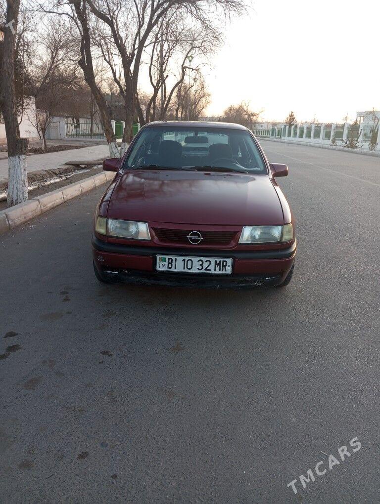 Opel Vectra 1991 - 30 000 TMT - Murgap - img 1