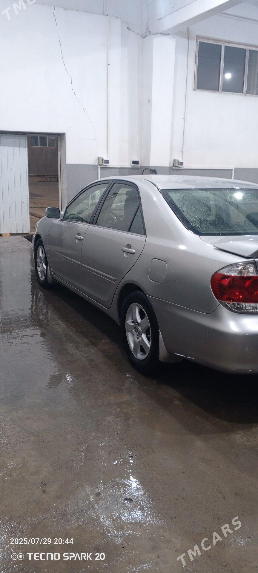 Toyota Camry 2002 - 180 000 TMT - Мары - img 3