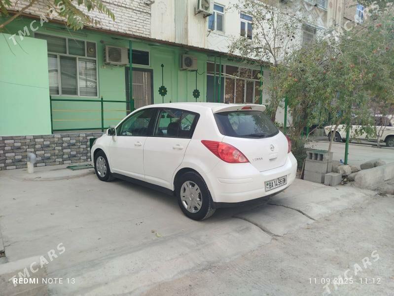 Nissan Versa 2010 - 125 000 TMT - Балканабат - img 4