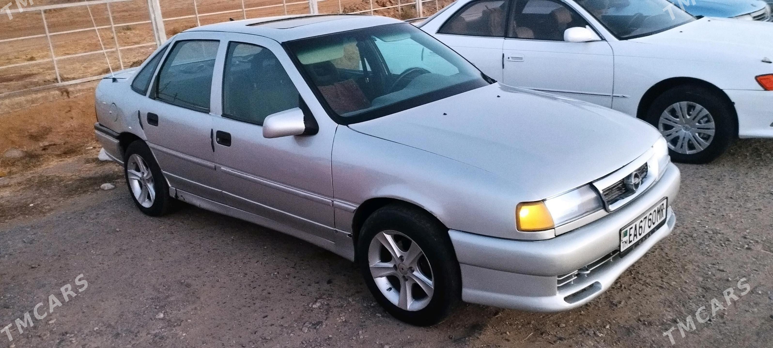 Opel Vectra 1992 - 38 000 TMT - Мары - img 1