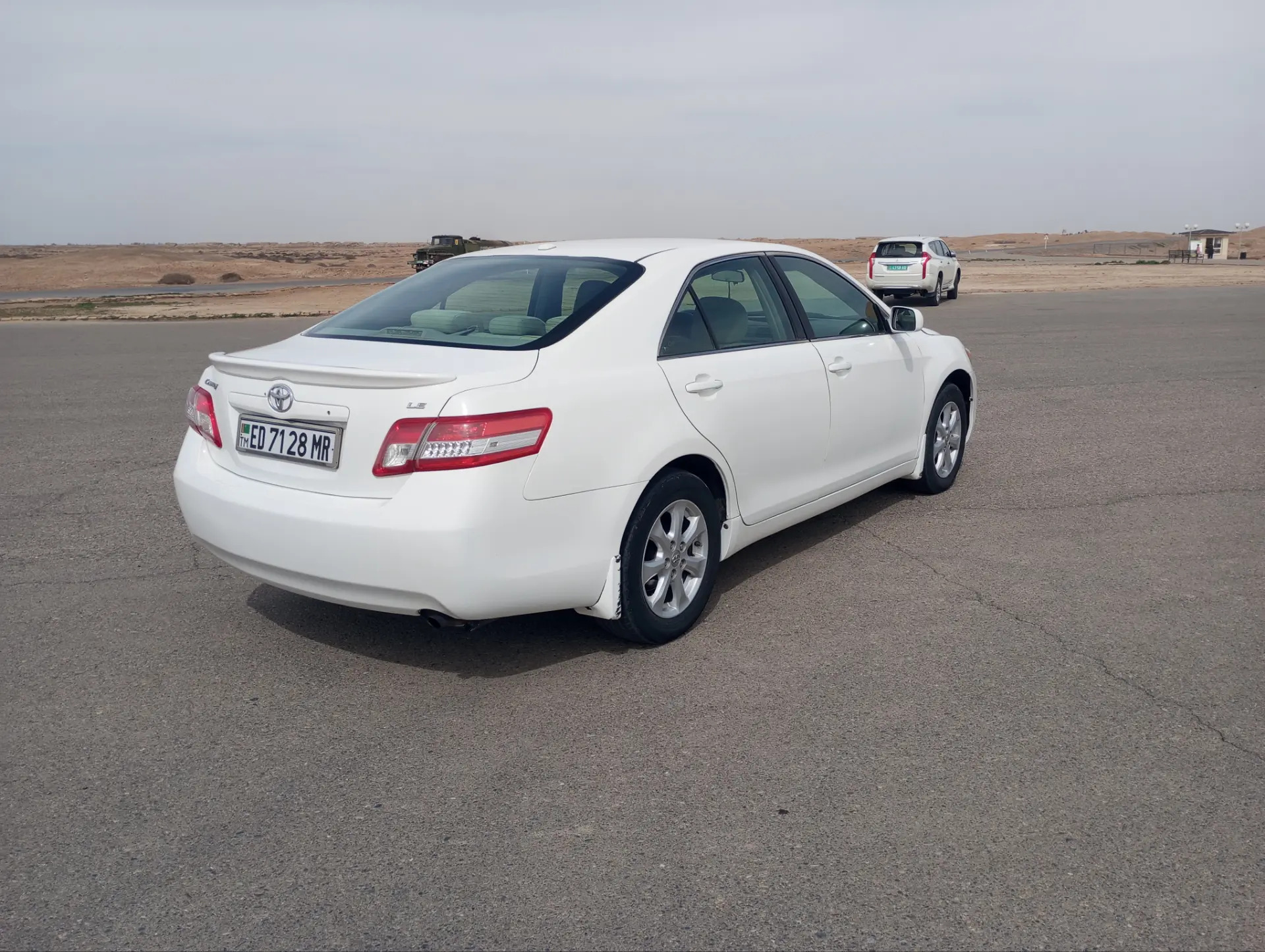 Toyota Camry 2010 - 190 000 TMT - Baýramaly - img 9