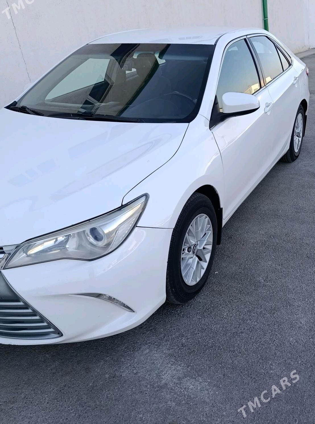 Toyota Camry 2016 - 230 000 TMT - Ak bugdaý etraby - img 2