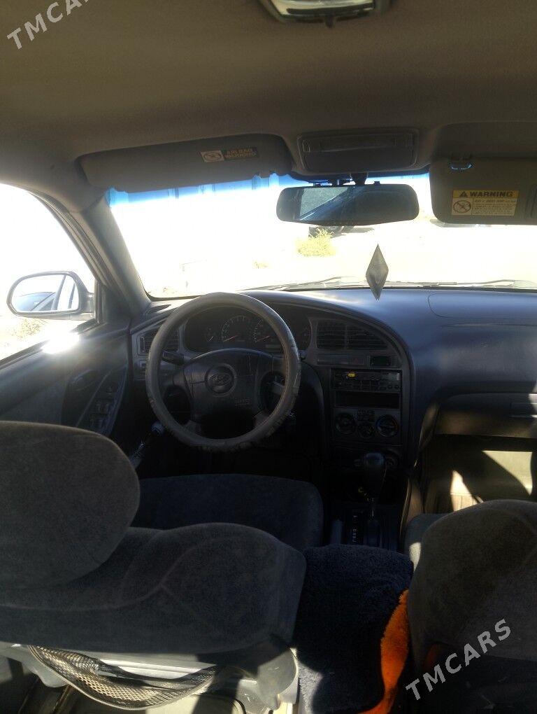 Hyundai Elantra 2001 - 46 000 TMT - Кёнеургенч - img 6