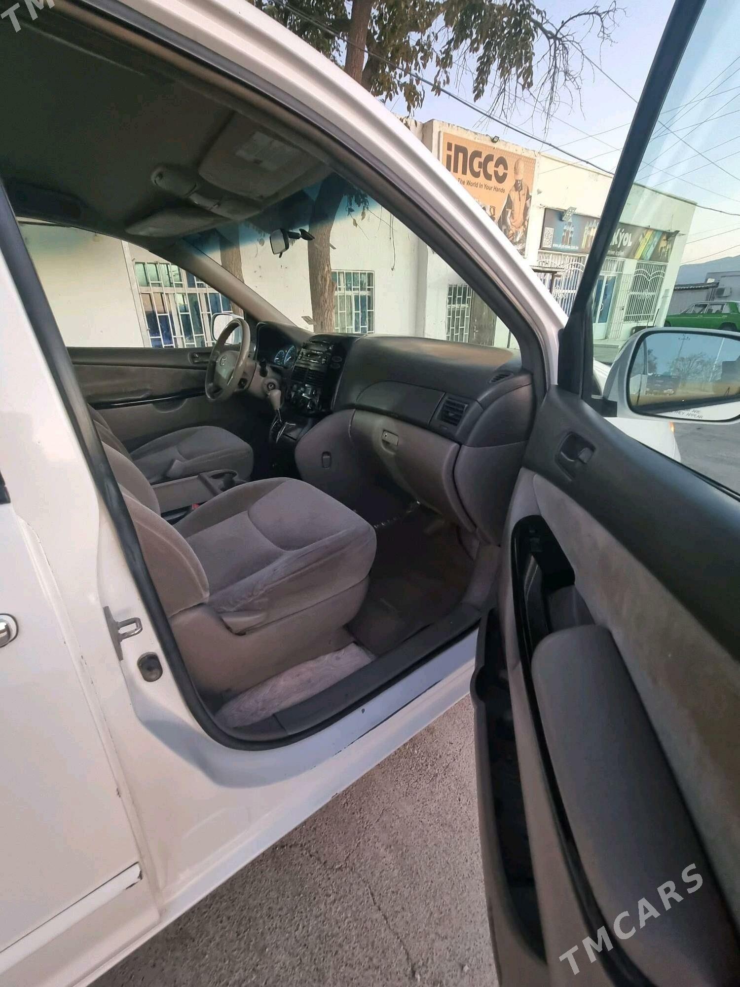 Toyota Sienna 2005 - 195 000 TMT - Bäherden - img 9