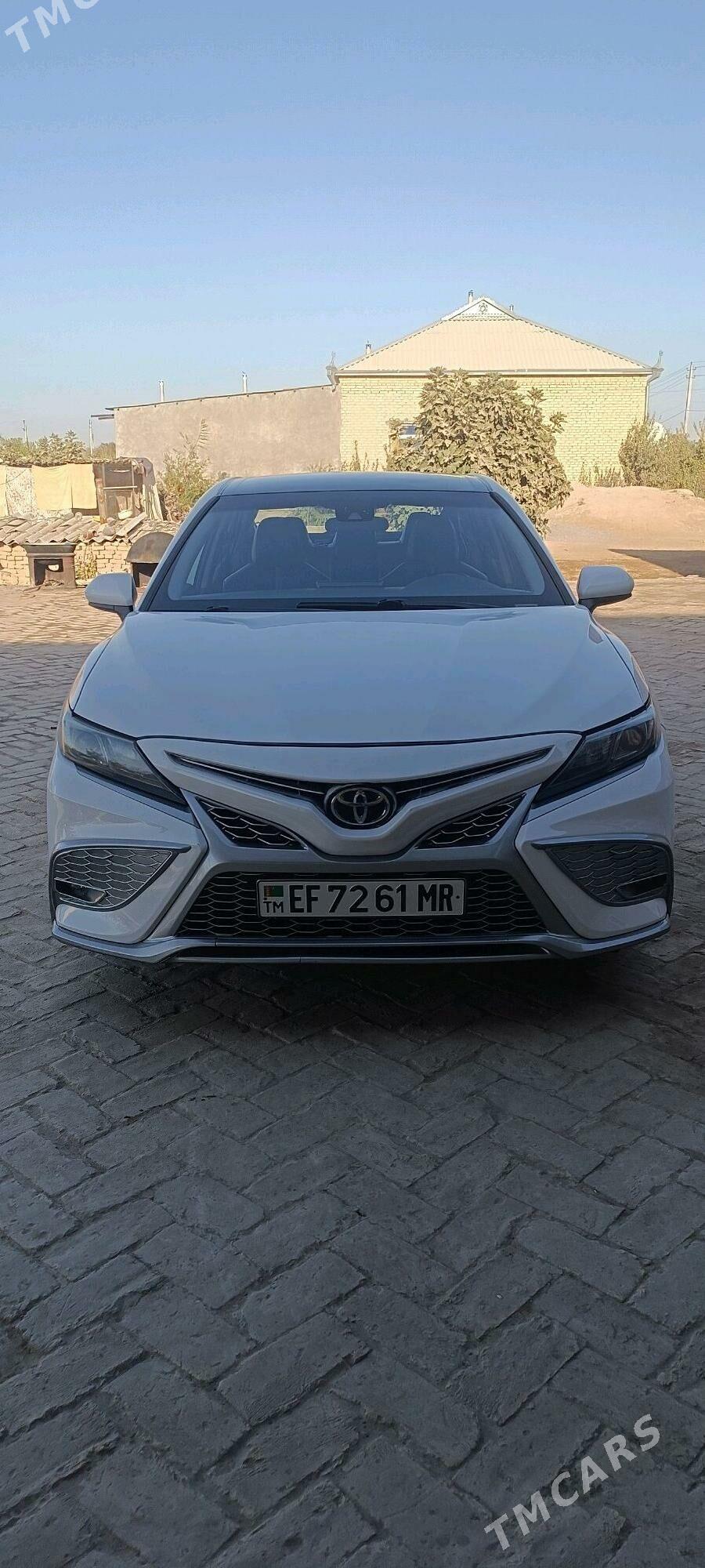 Toyota Camry 2021 - 290 000 TMT - Туркменгала - img 3