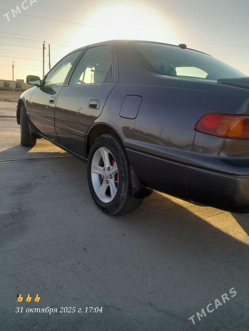 Toyota Camry 2000 - 160 000 TMT - Кёнеургенч - img 6