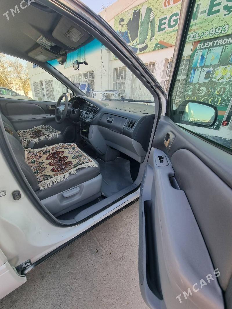Toyota Sienna 2000 - 148 000 TMT - Bäherden - img 8