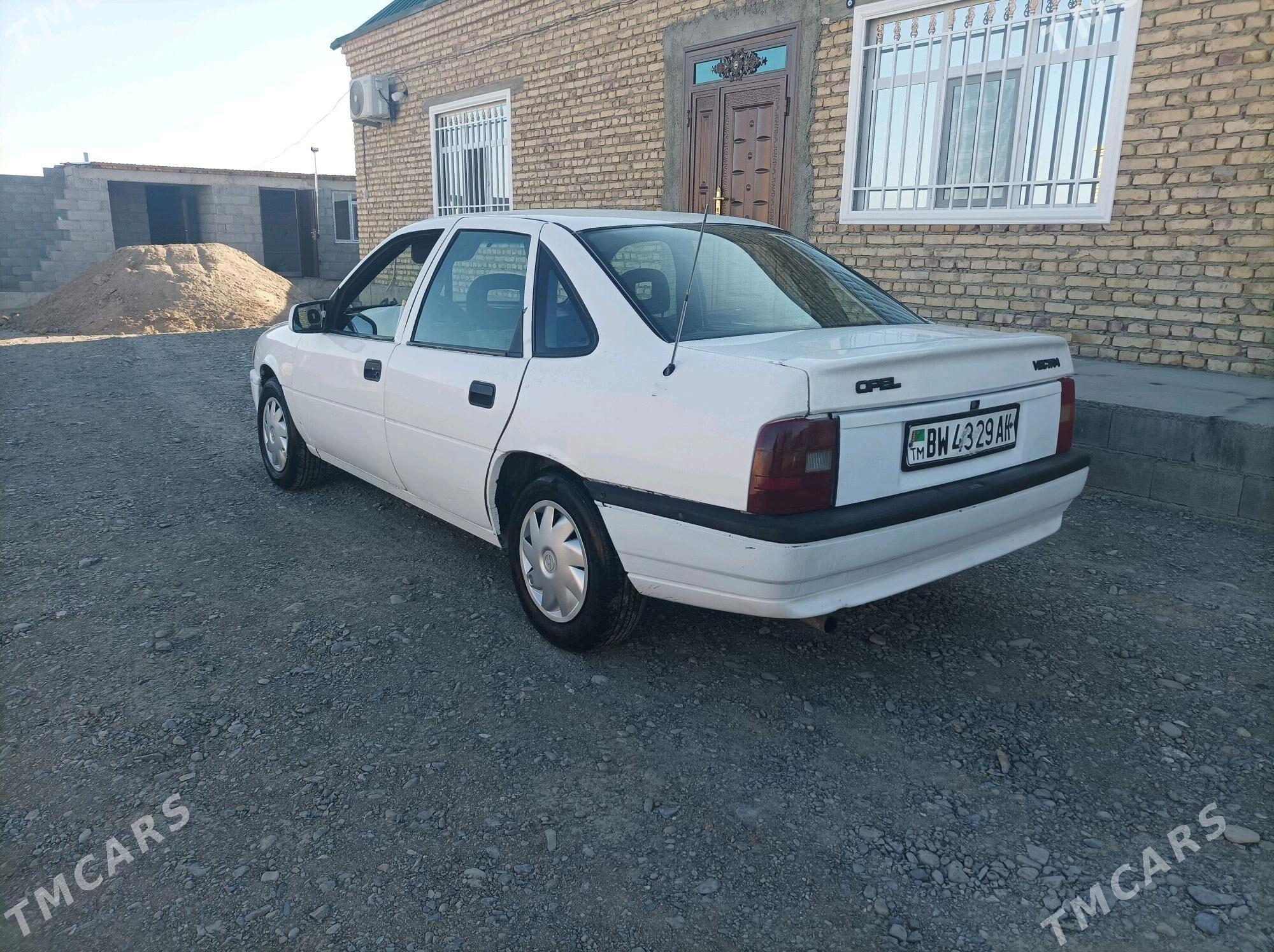 Opel Vectra 1992 - 23 000 TMT - Bäherden - img 4